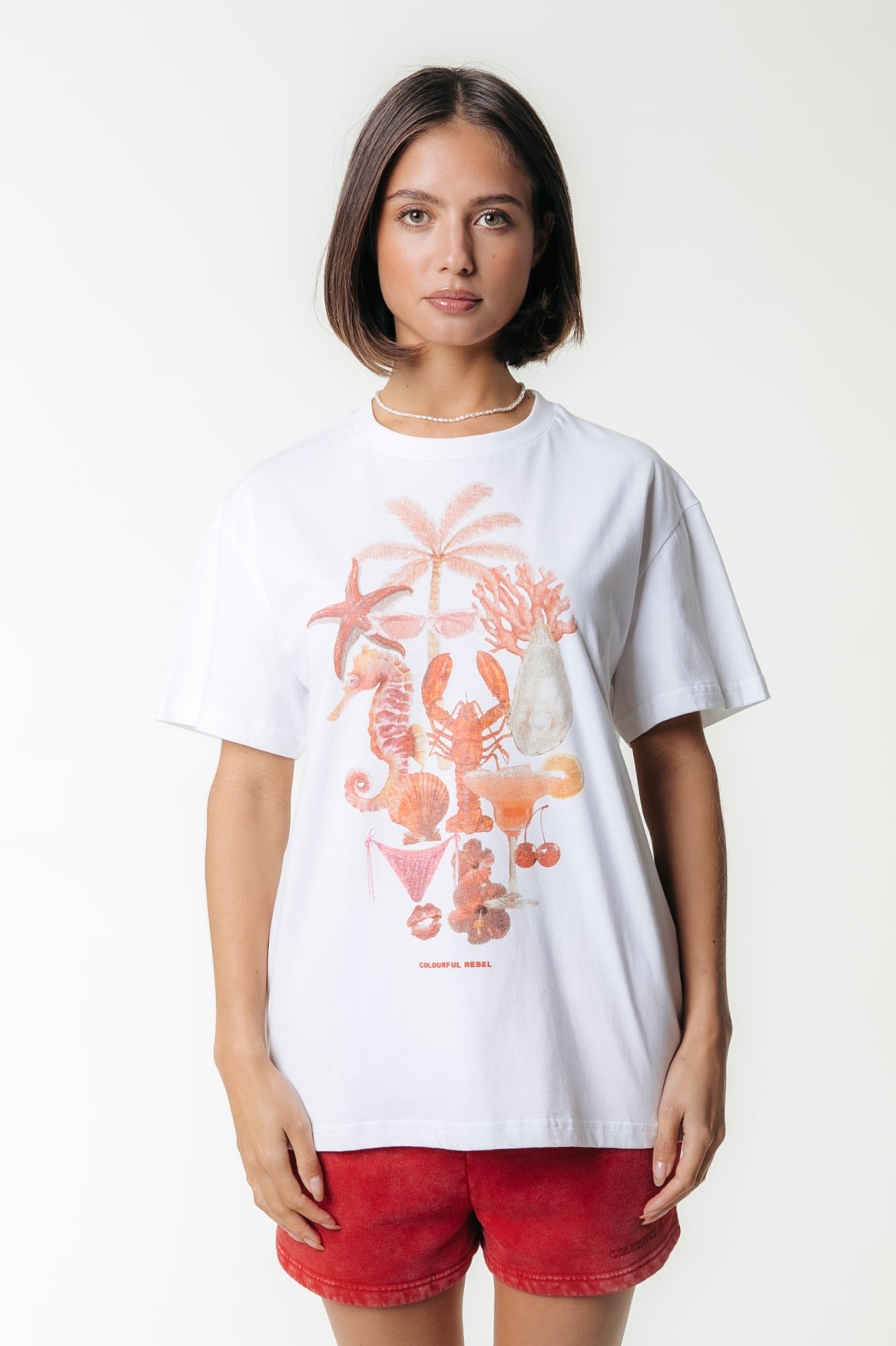 Beach Items Loosefit Tee