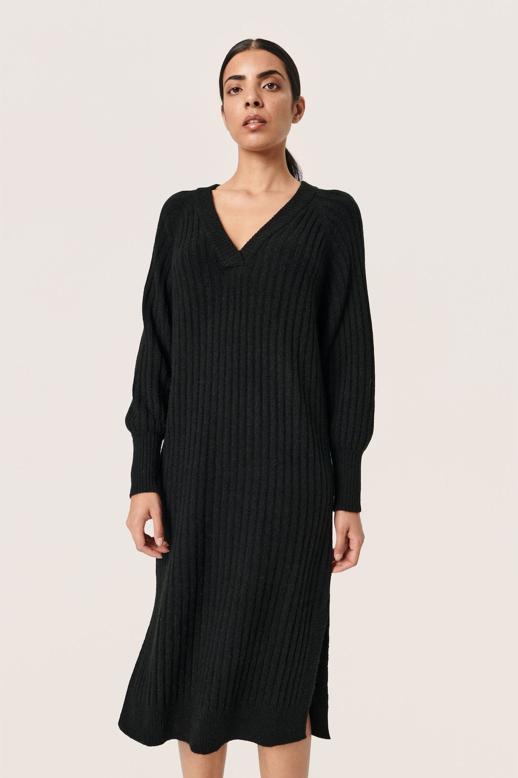 SLRakel V-Neck Dress