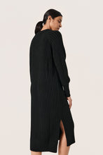 Lade das Bild in den Galerie-Viewer, SLRakel V-Neck Dress
