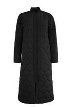 Lade das Bild in den Galerie-Viewer, WBLcopenhagen quilted coat
