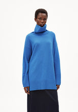 Lade das Bild in den Galerie-Viewer, Ardiaa Rollneck
