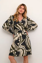 Lade das Bild in den Galerie-Viewer, KAsophia Short Dress
