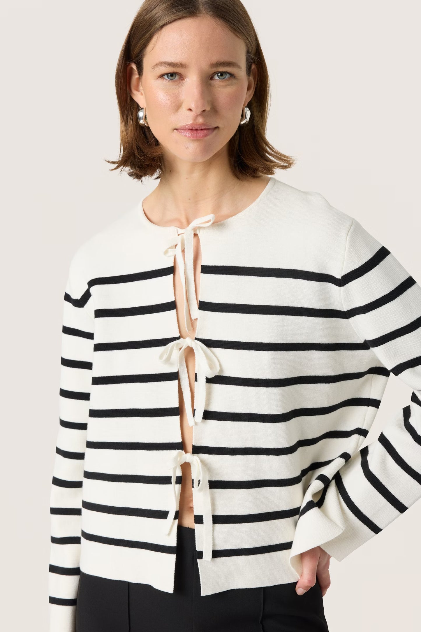 SLHaven Cardigan White w Black Stripes