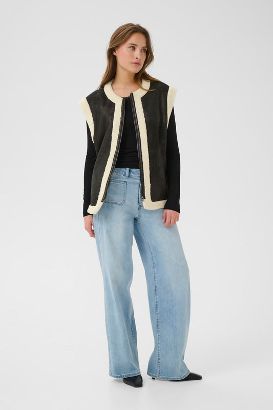 KApernille Waistcoat Black Deep