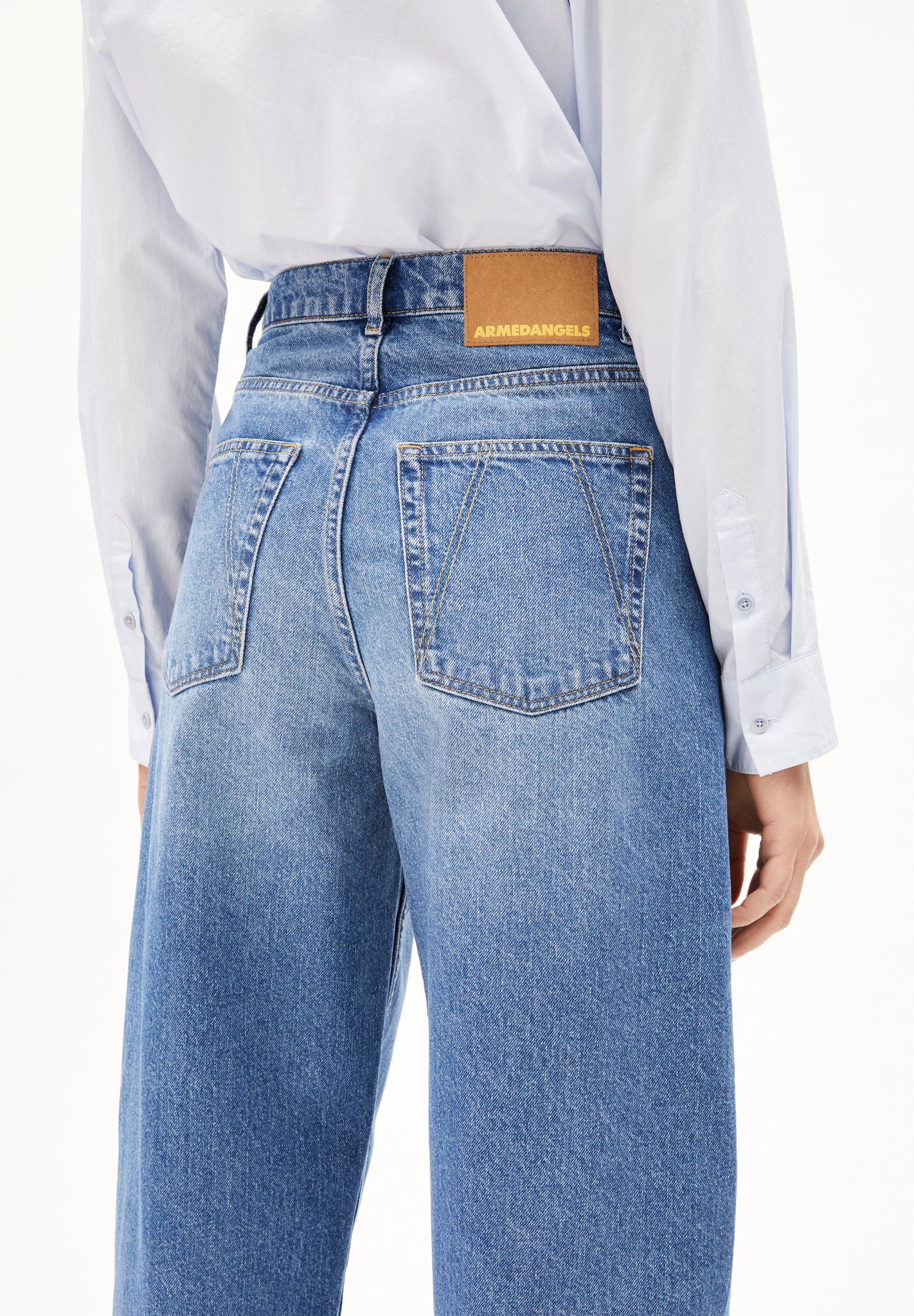BAARLY BARREL JEAN