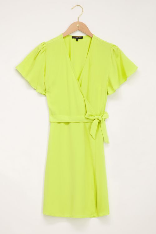 Wrap dress with short sleeve