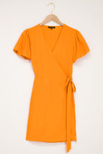 Lade das Bild in den Galerie-Viewer, Wrap dress with short sleeve
