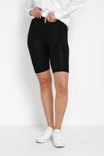 Lade das Bild in den Galerie-Viewer, KAselma Jersey Shorts
